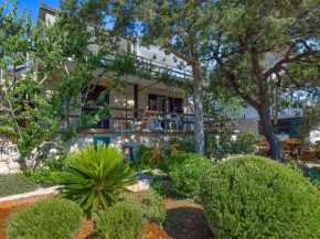 Holiday Home Ruža by Interhome